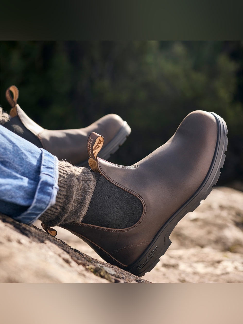 Blundstone Classics #2340 Leather Chelsea Boots Brown